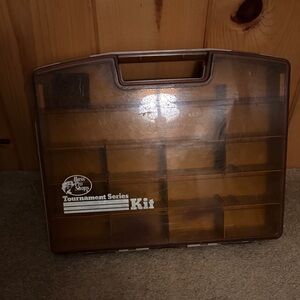 Bass Pro Shops Tournament Series Kit - Brown